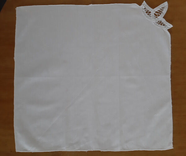 Old tablecloth and 12 towels