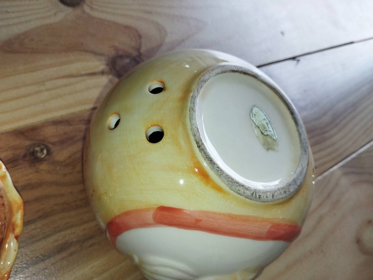 Vintage garlic pot in ceramic majolica – 1950s