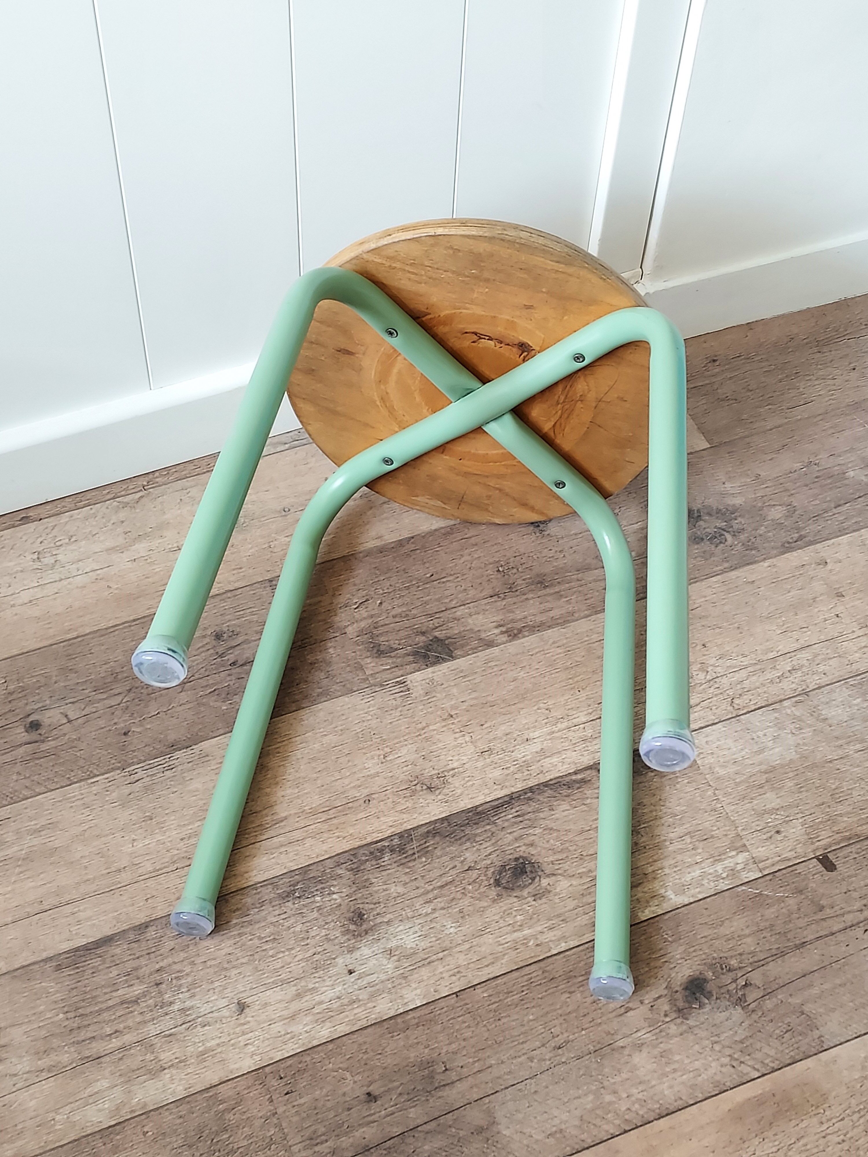 Minth green metal stool
