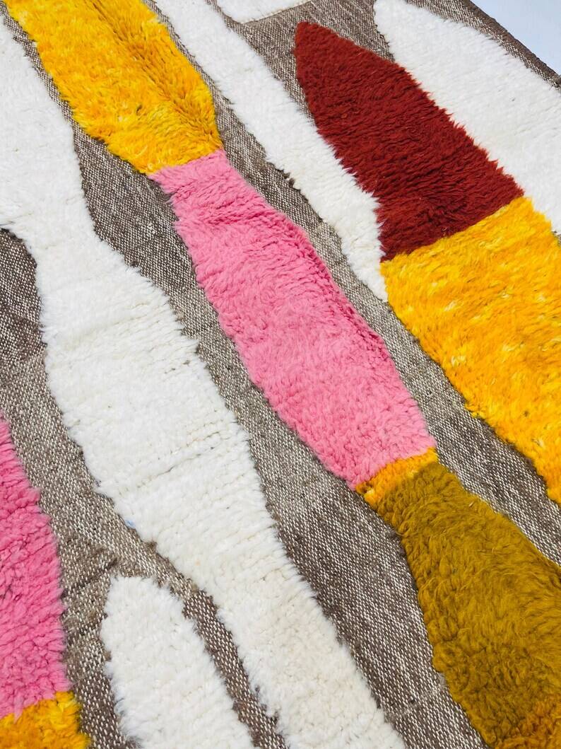Unique handmade artisan rug 250cm x 150cm