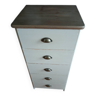 Chiffonier