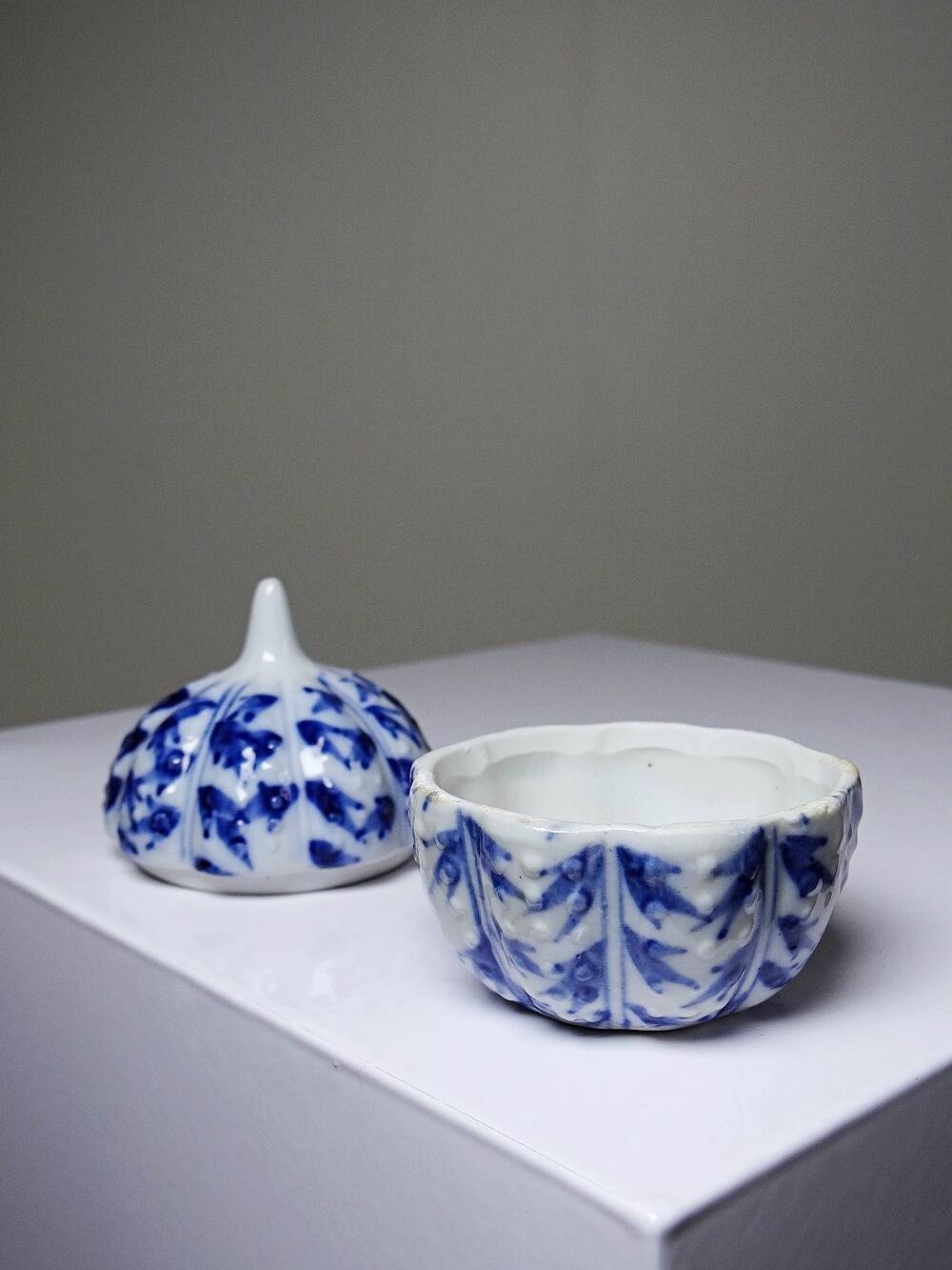 Small blue and white hand-painted vintage Chinese porcelain jewellery box.