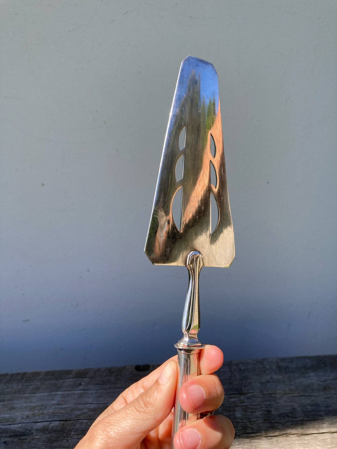 Silver metal art deco pie server