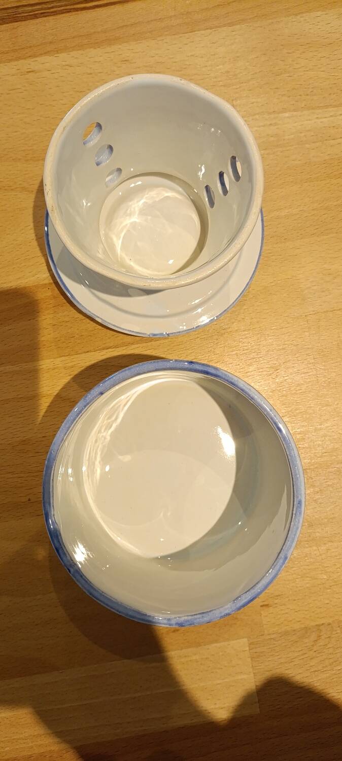 Water butter dish
