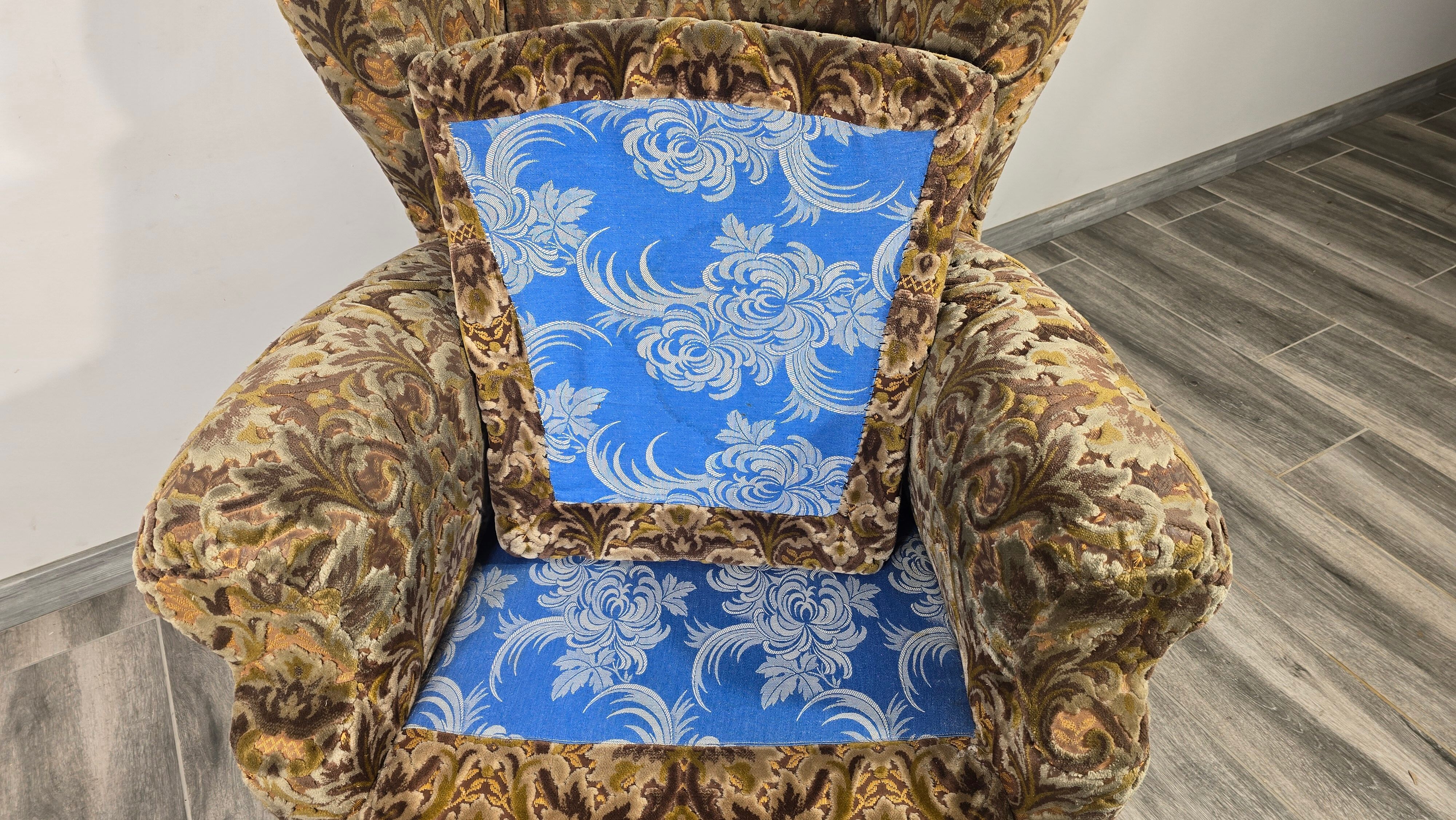 Fauteuil H-371 par Jindrich Halabala
