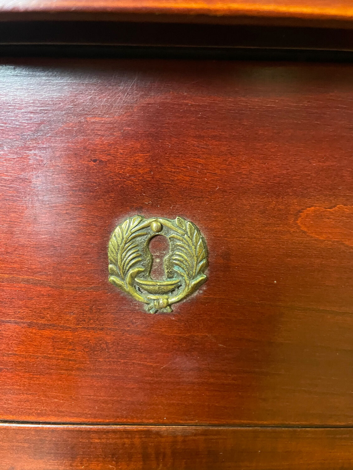 Commode de Style Empire à colonnes détachées