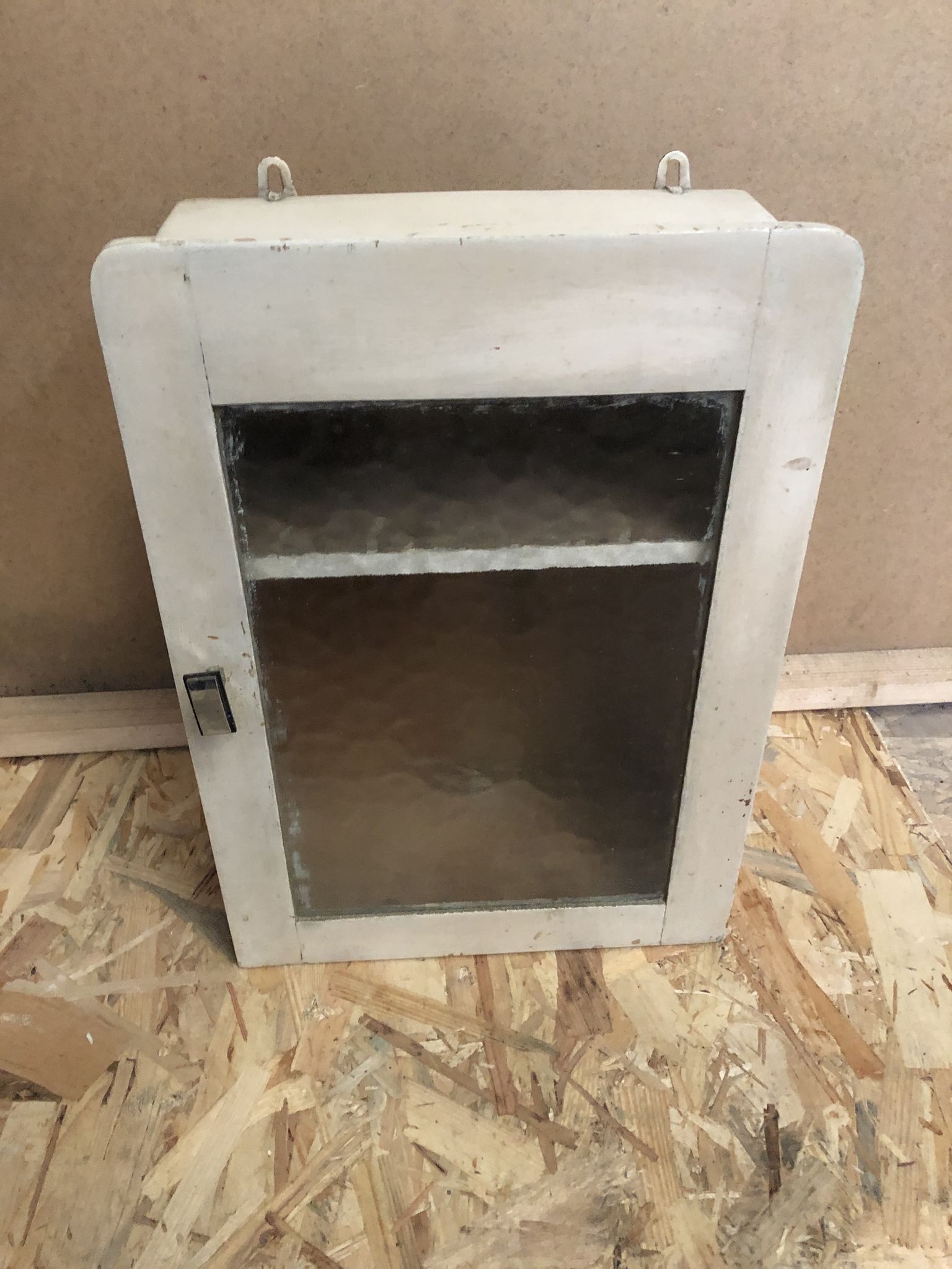 Old hanging medicine cabinet wood + opaque glass door 50's vintage