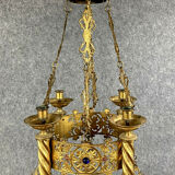 Gotique church chandelier in gilded bronze dating from the 19th century