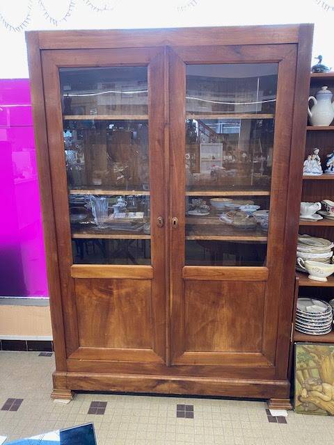 Cherry wood bookcase