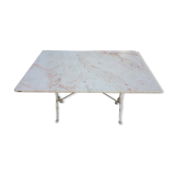 White bistro table in marble and cast iron