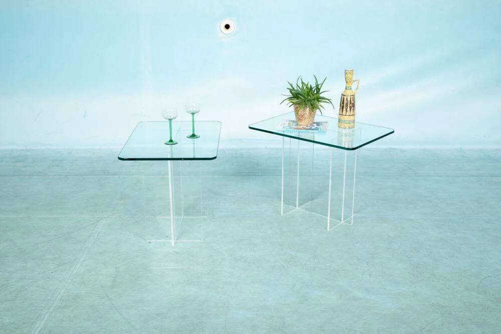 Minimalist side table in glass & acrylic, Memphis style