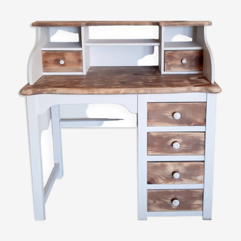 Revamped solid wood desk