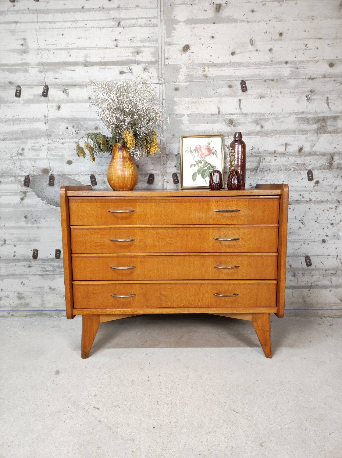 Commode vintage