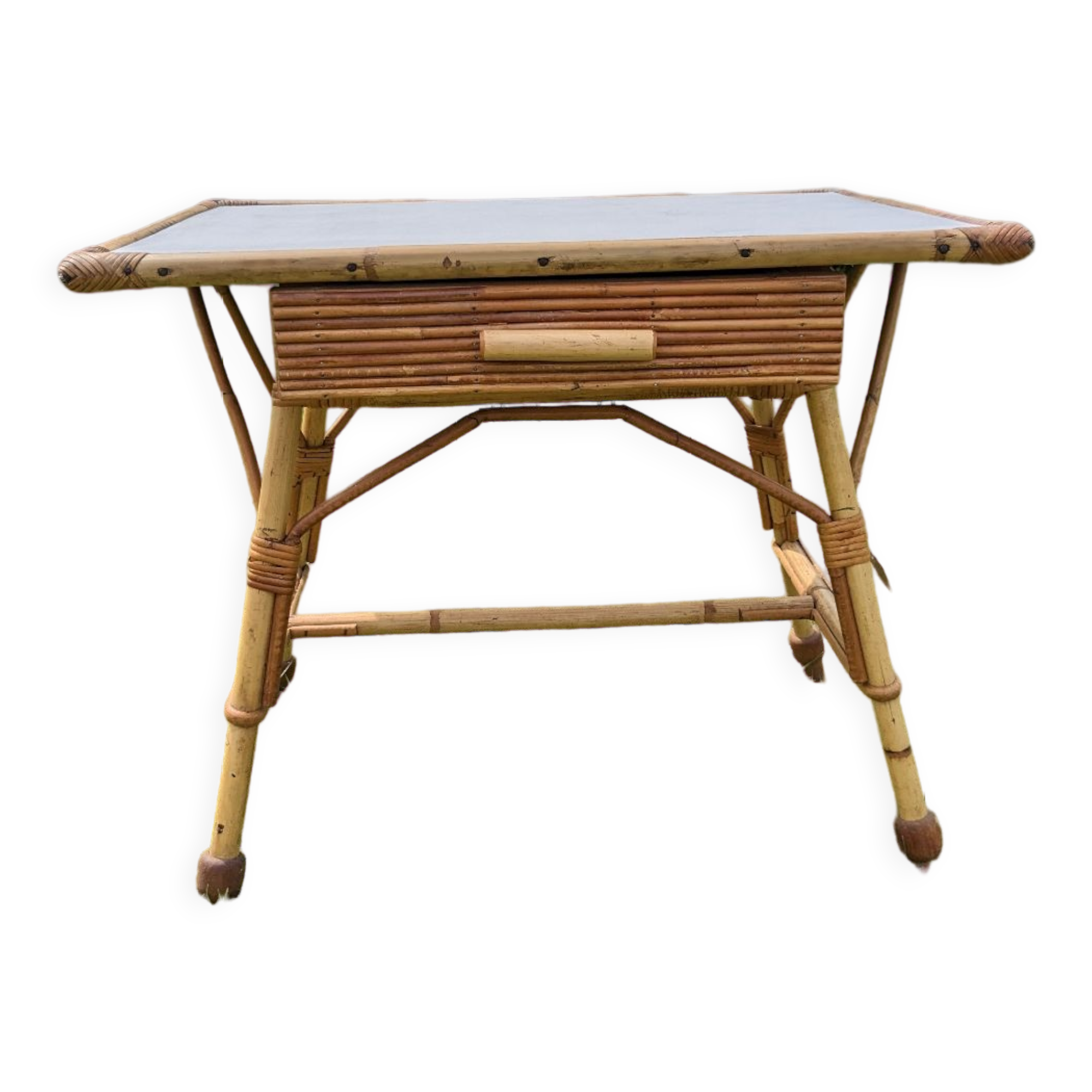 Rattan coffee table with drawer