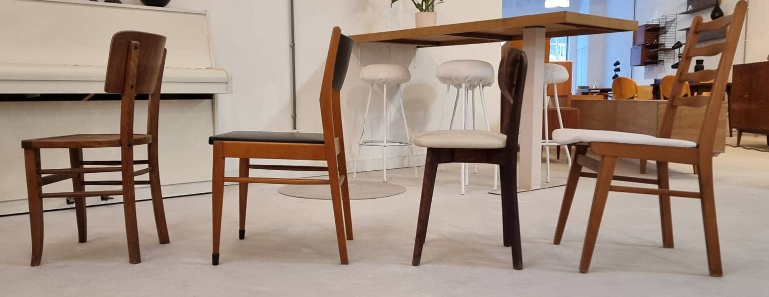 Chaises du milieu du siècle