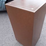 Leather cardboard boxer