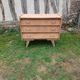 Commode 3 tiroirs pieds compas bois brut