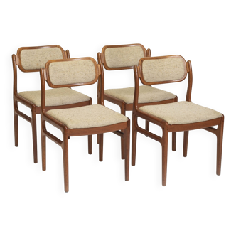 Set of 4 Danish teak dining chairs by Johannes Andersen for Uldum Møbelfabr