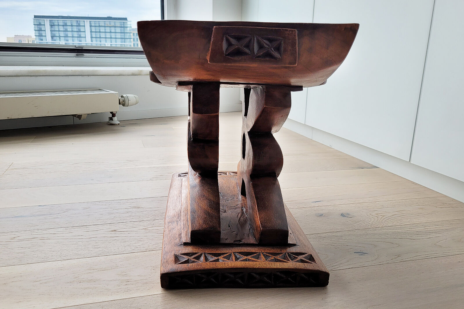 Tabouret ashanti ghanéen 'Wisdom Knot' Afrique