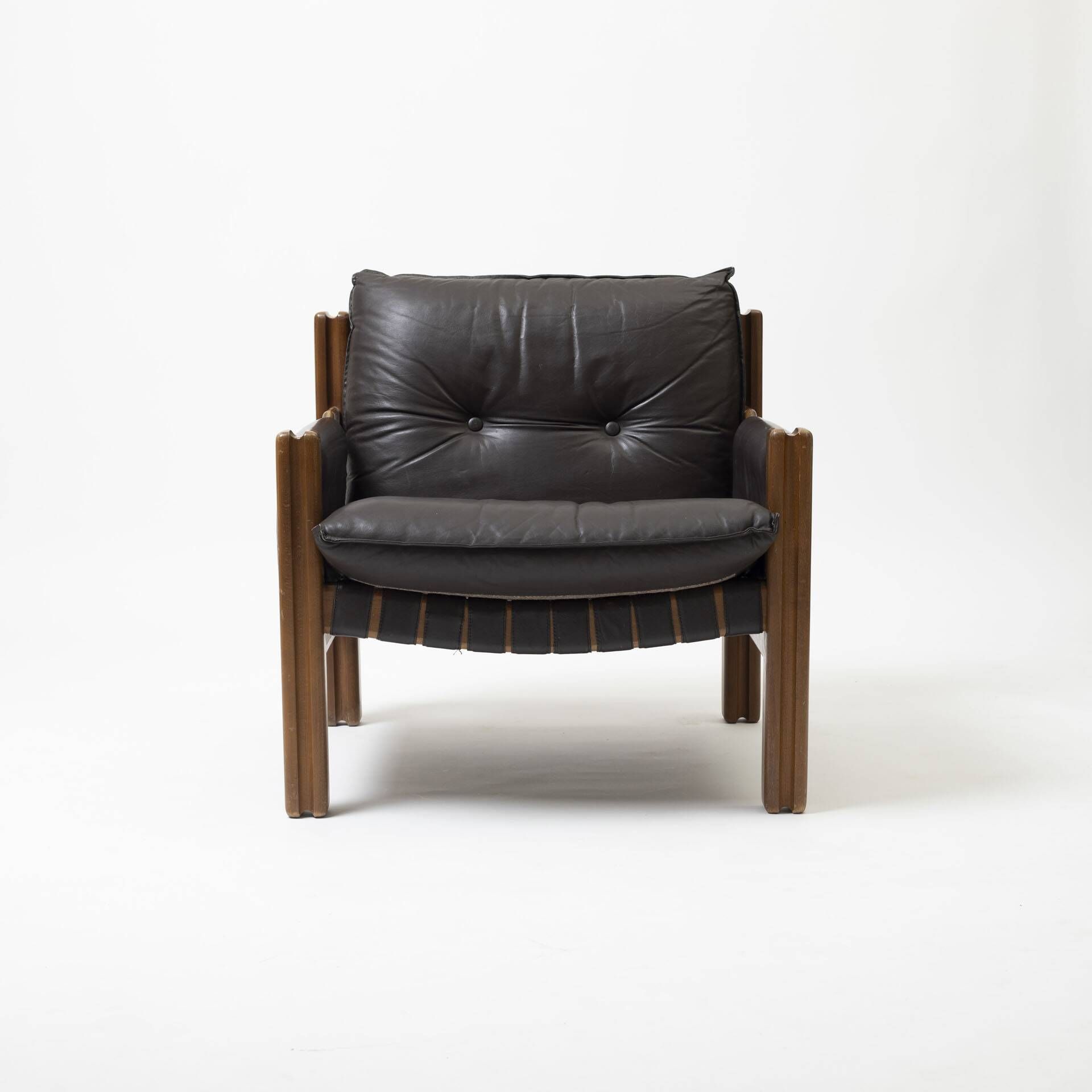 Pair of lounge chairs produced by TON in wood and brown leather, Czechoslovakia, 1990s