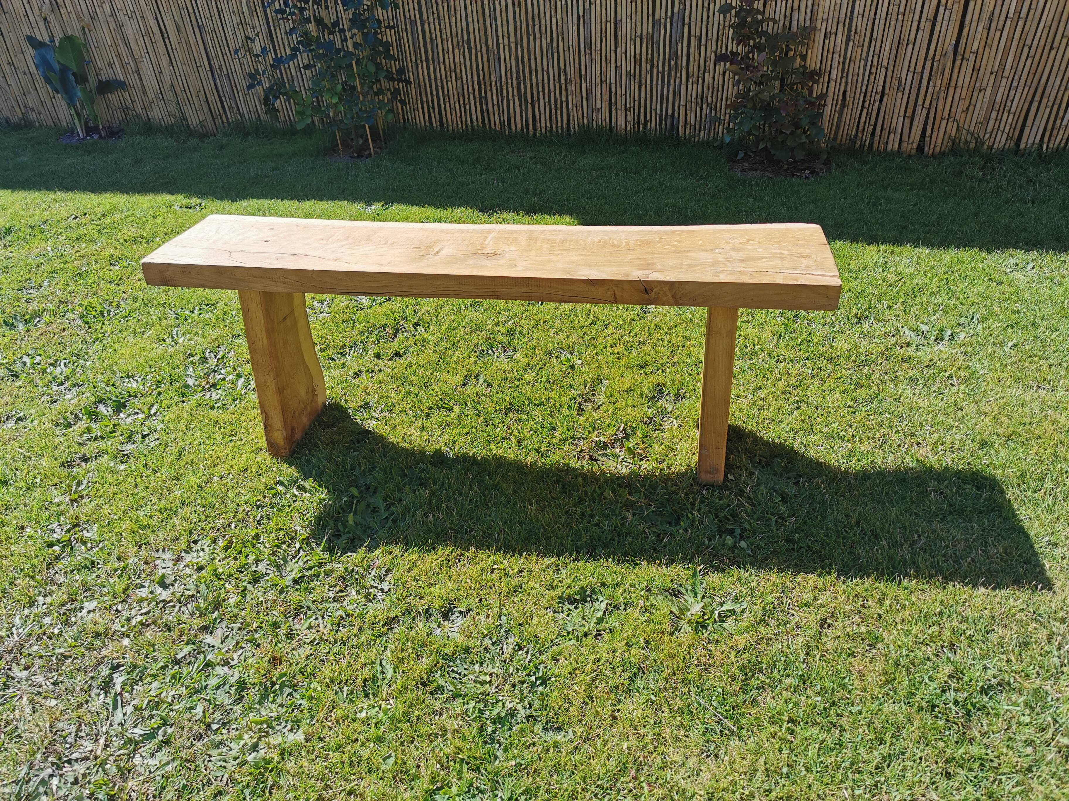 Old brutalist art bench, in natural raw oak