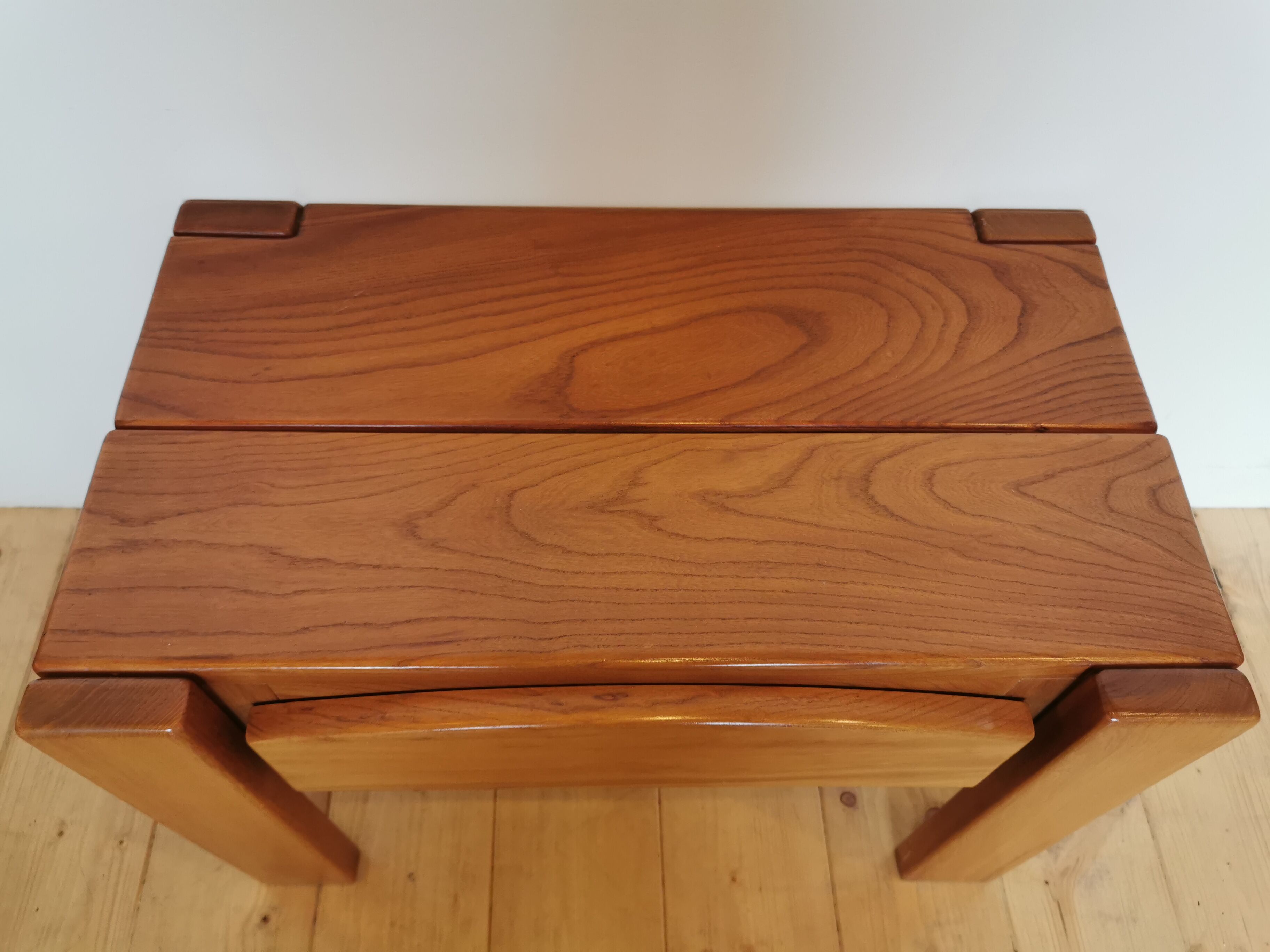 Paire de chevets en orme Maison Regain