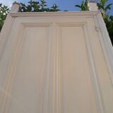 Haussmannian closet door