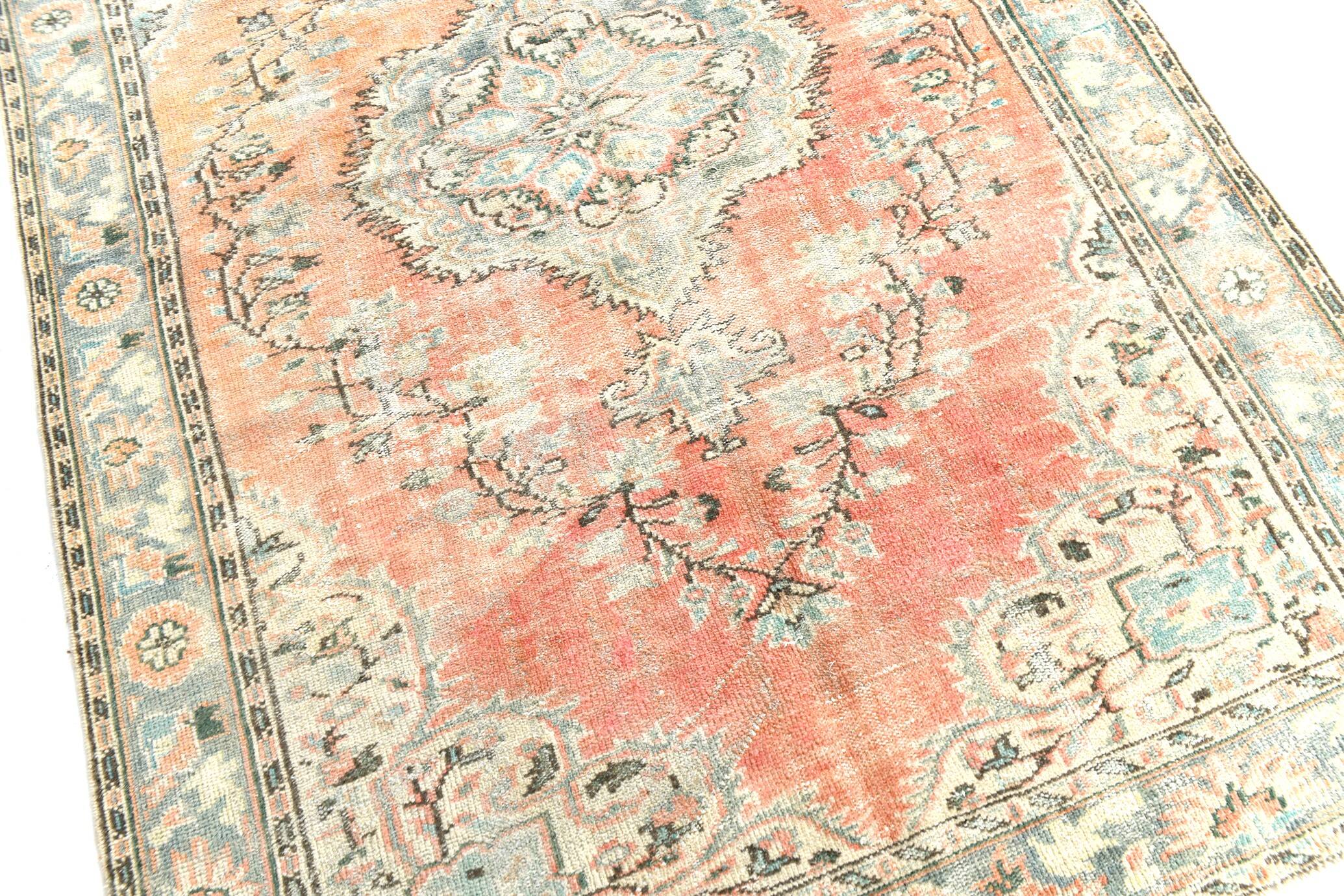 Red & Cream Classic Pattern Vintage Rug, 180x261Cm