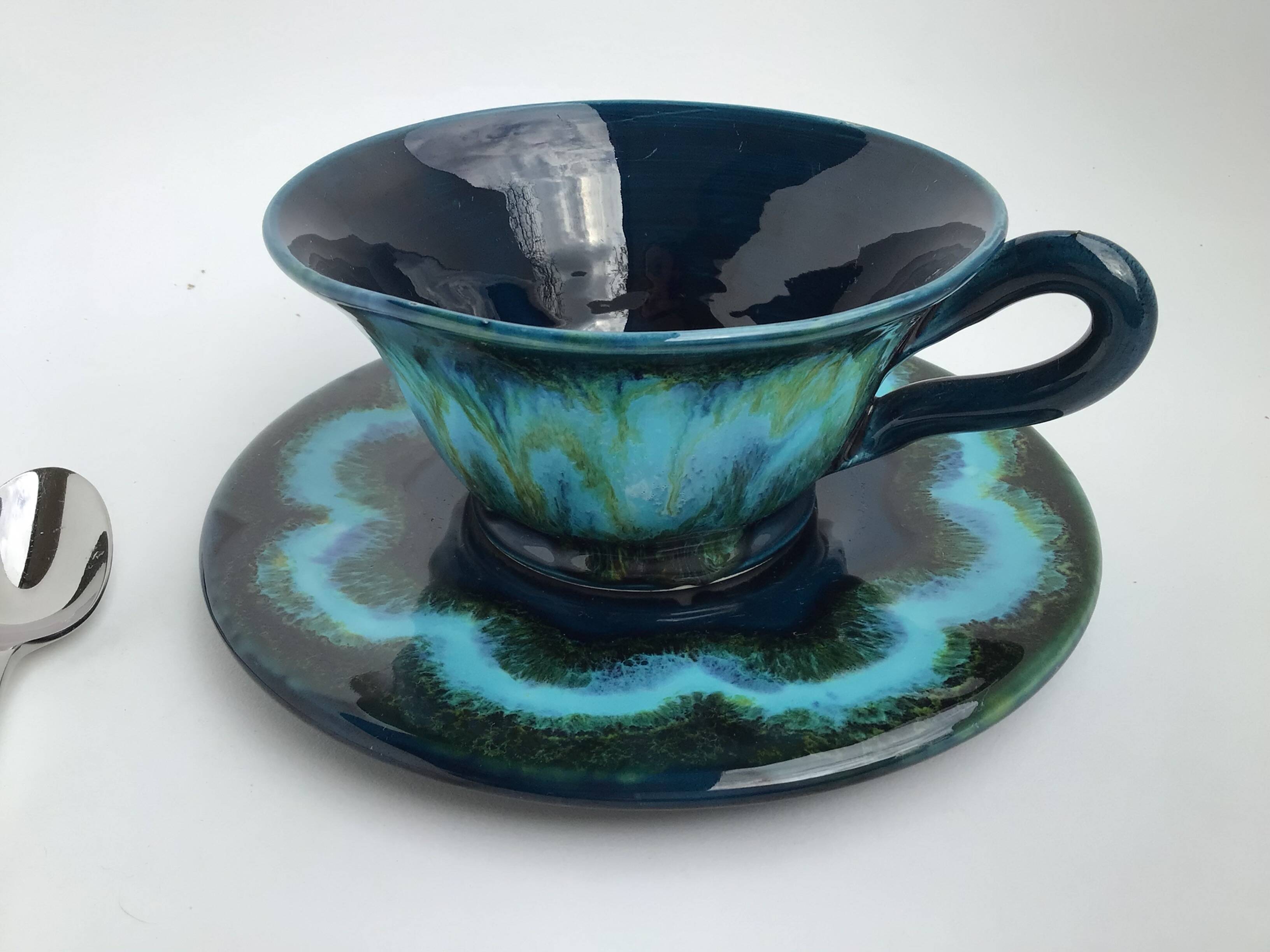 Deep blue Vallauris teacup