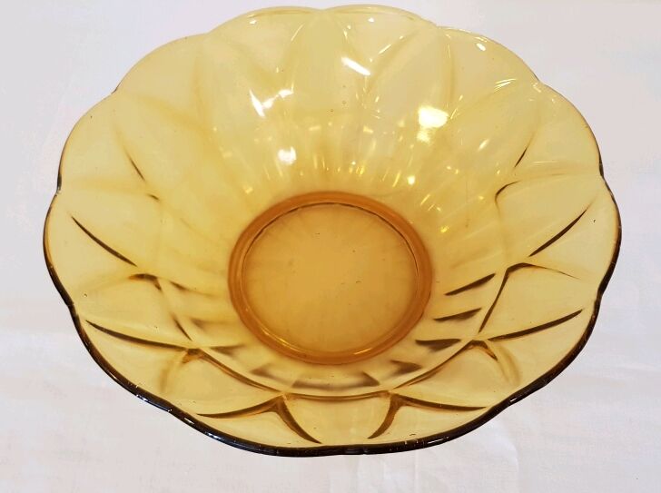 Petal amber 70s Bowl
