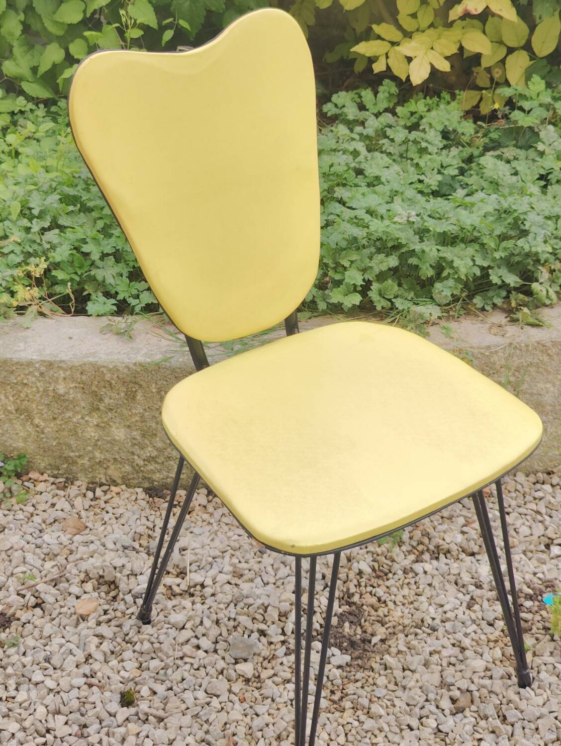 2 vintage floral deckchairs