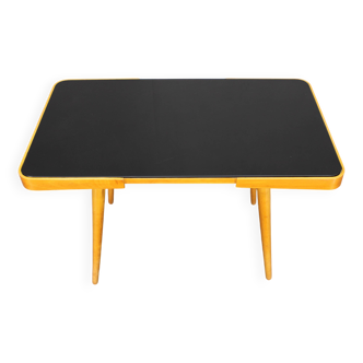 Table basse en hêtre avec plateau en verre des années 1960, Tchécoslovaquie
