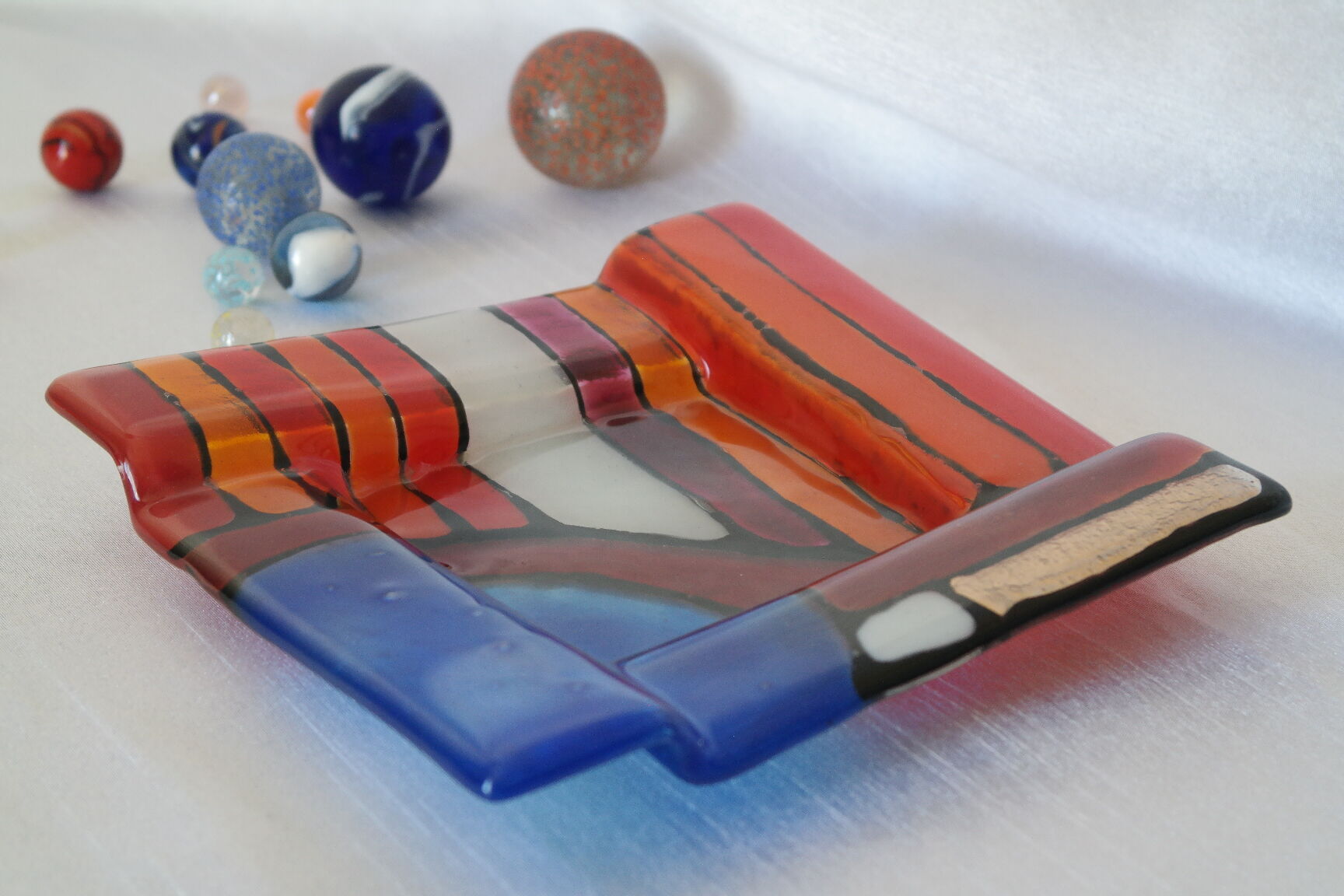 Empty murano glass pocket