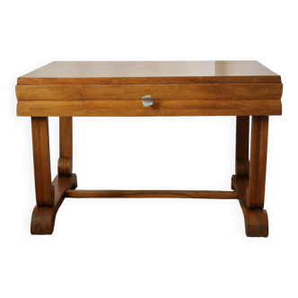 Art Deco Coffee Table in Walnut