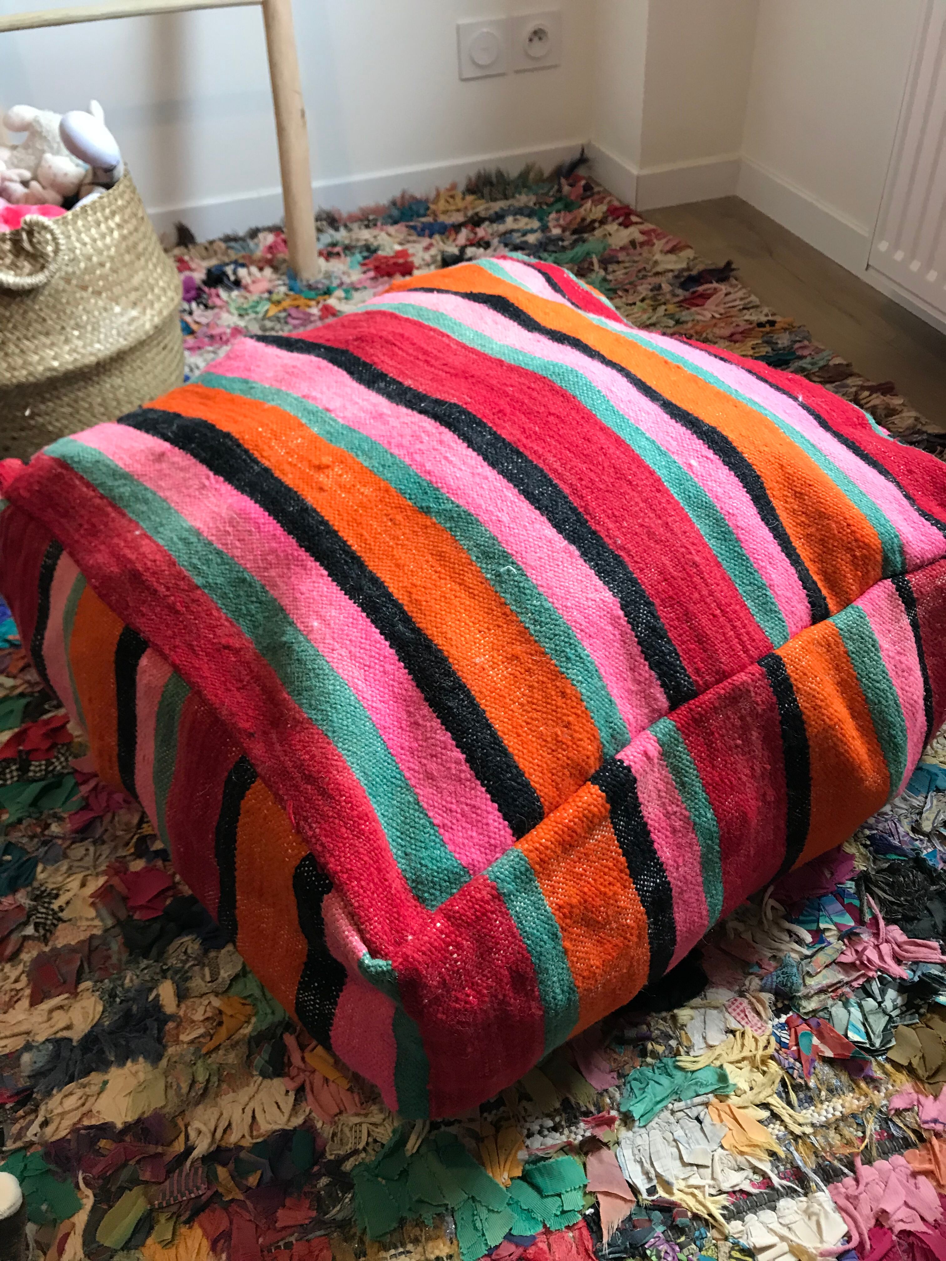 Ottoman berber bohemia 60 x 60cm