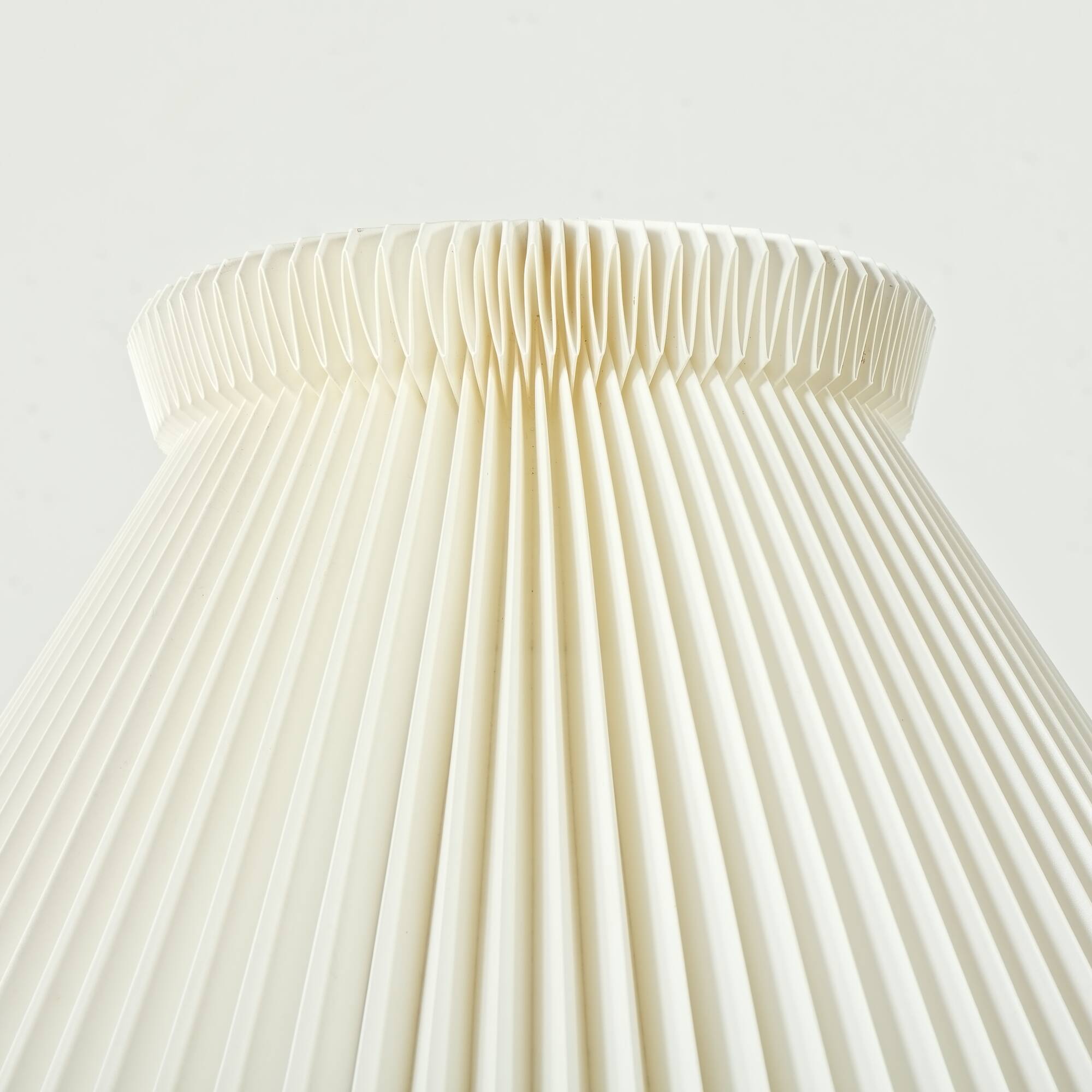 Vintage Le Klint floor lamp model 322 by Michael Bang, Denmark 1980s