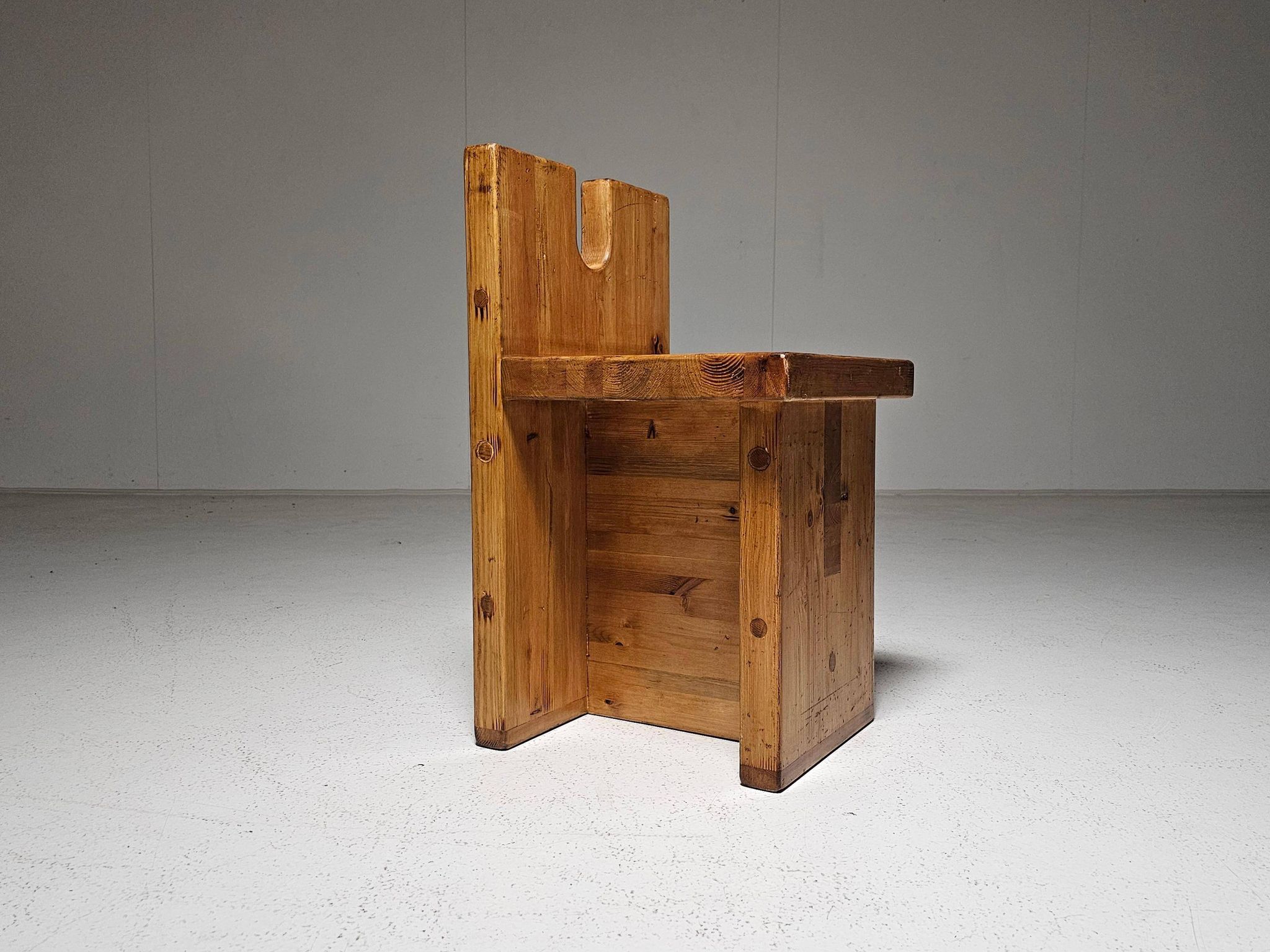 Pompeia accent chair in pine by Lina Bo Bardi, 1980s