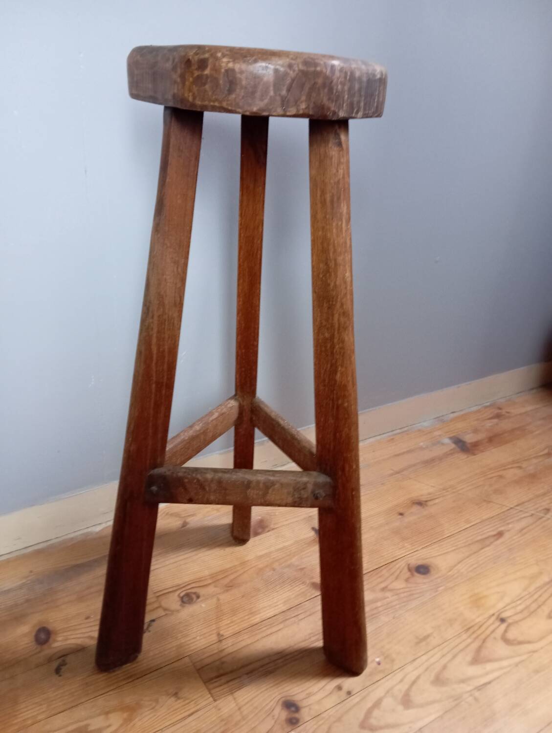 Vintage brutalist tripod high stool, 1950s