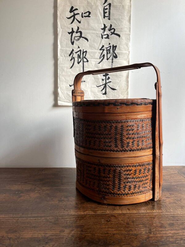 Ancienne boîte de mariage chinoise à compartiments