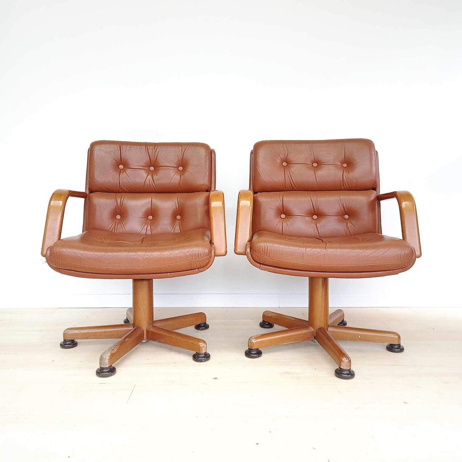 Pair of Co fe mo Armchairs