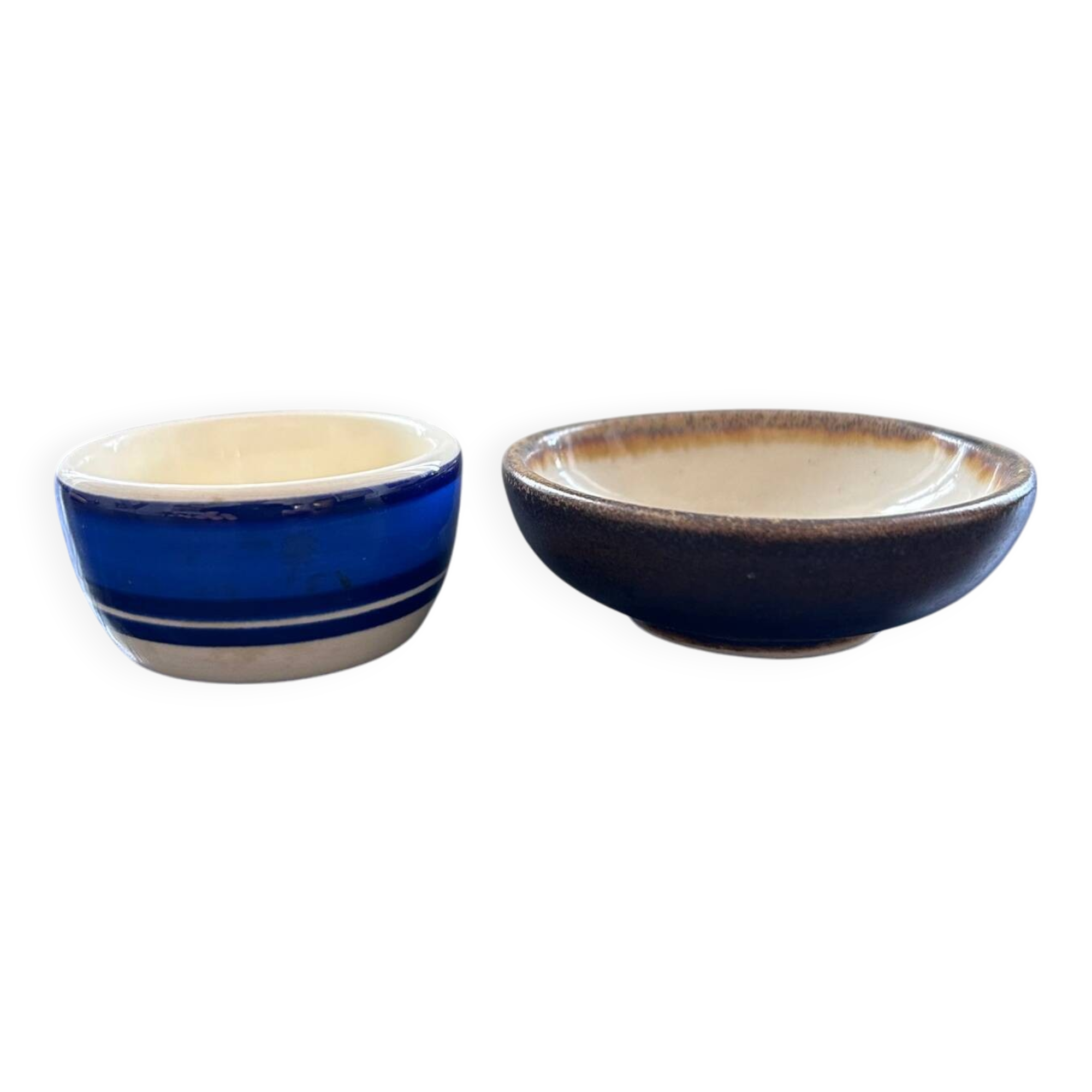 Duo of butter dishes signed HB Quimper