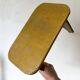 Tabouret bas, porte-plante en bois peint en jaune