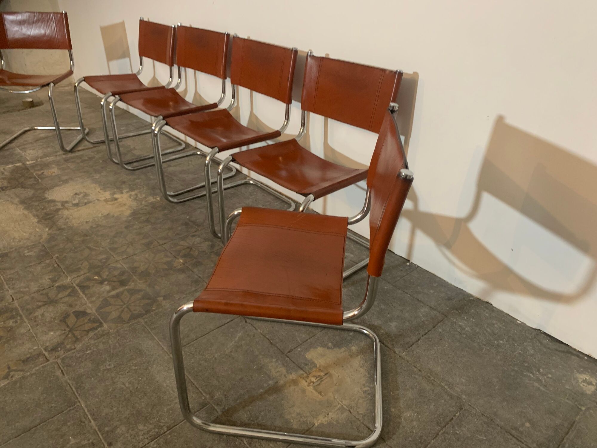 Suite of 6 designer chairs Fasem design