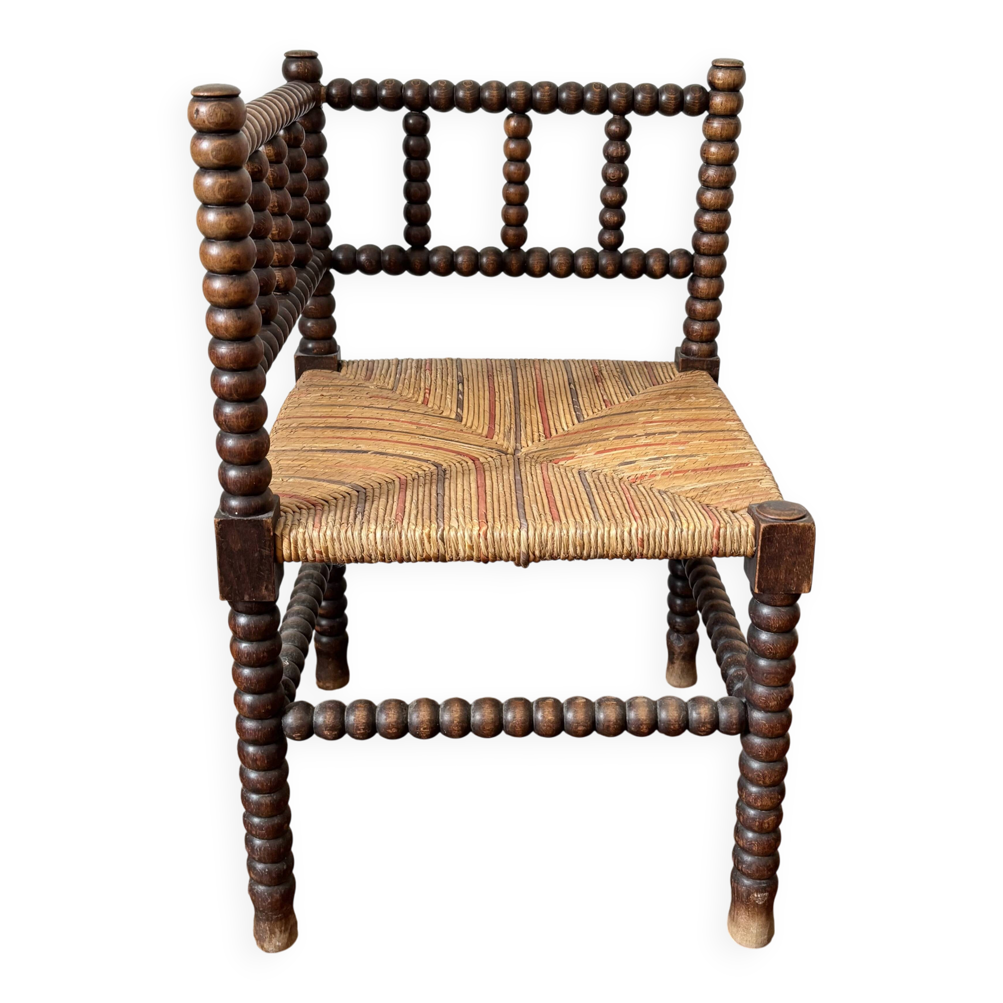 Vintage corner chair in turned wood and straw