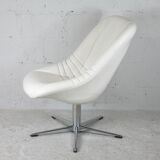 Armchair "Space Age", steel, fiberglass and imitation leather, France, circa 1970