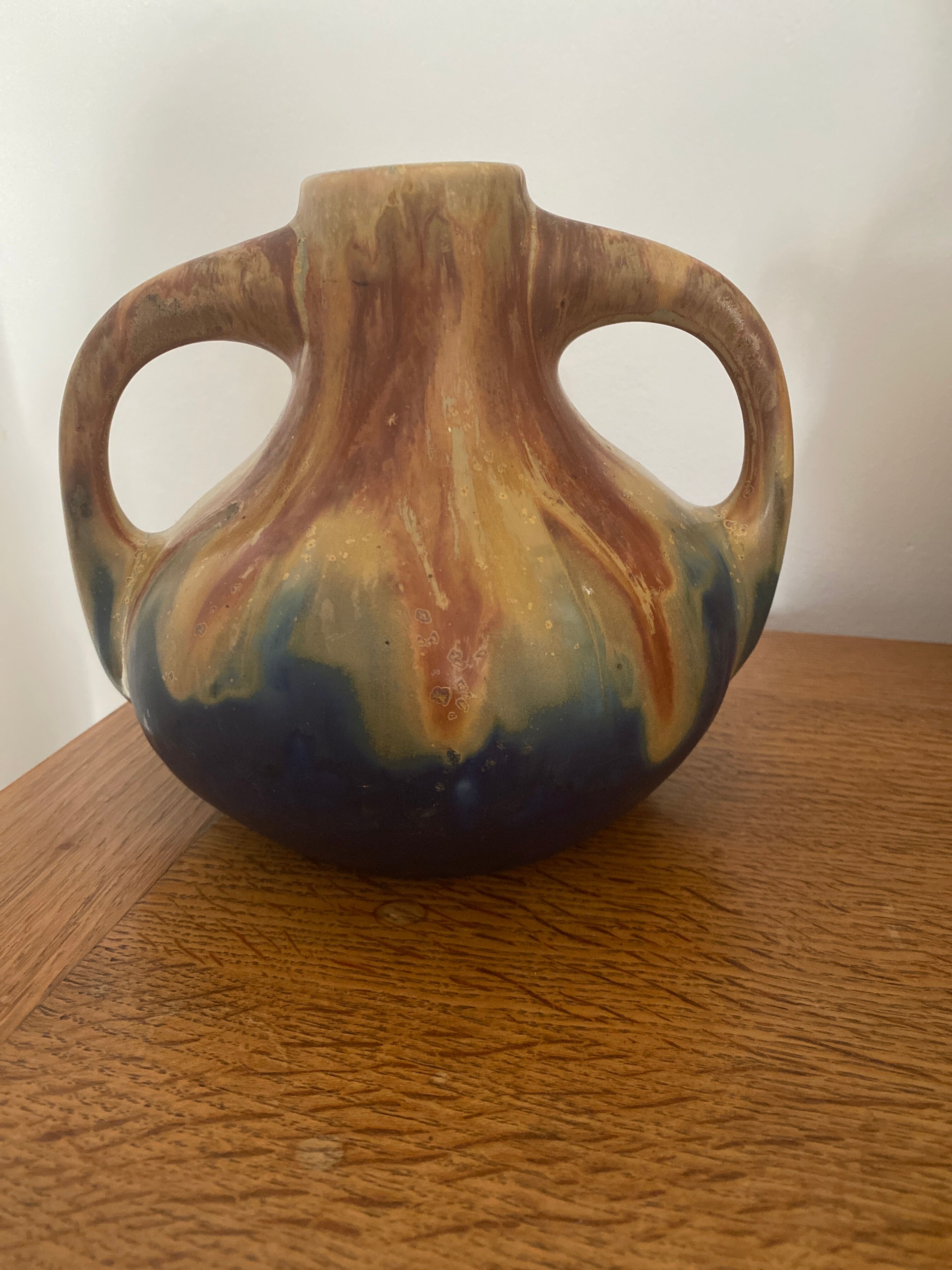 Vase in sandstone Méténier Gilbert