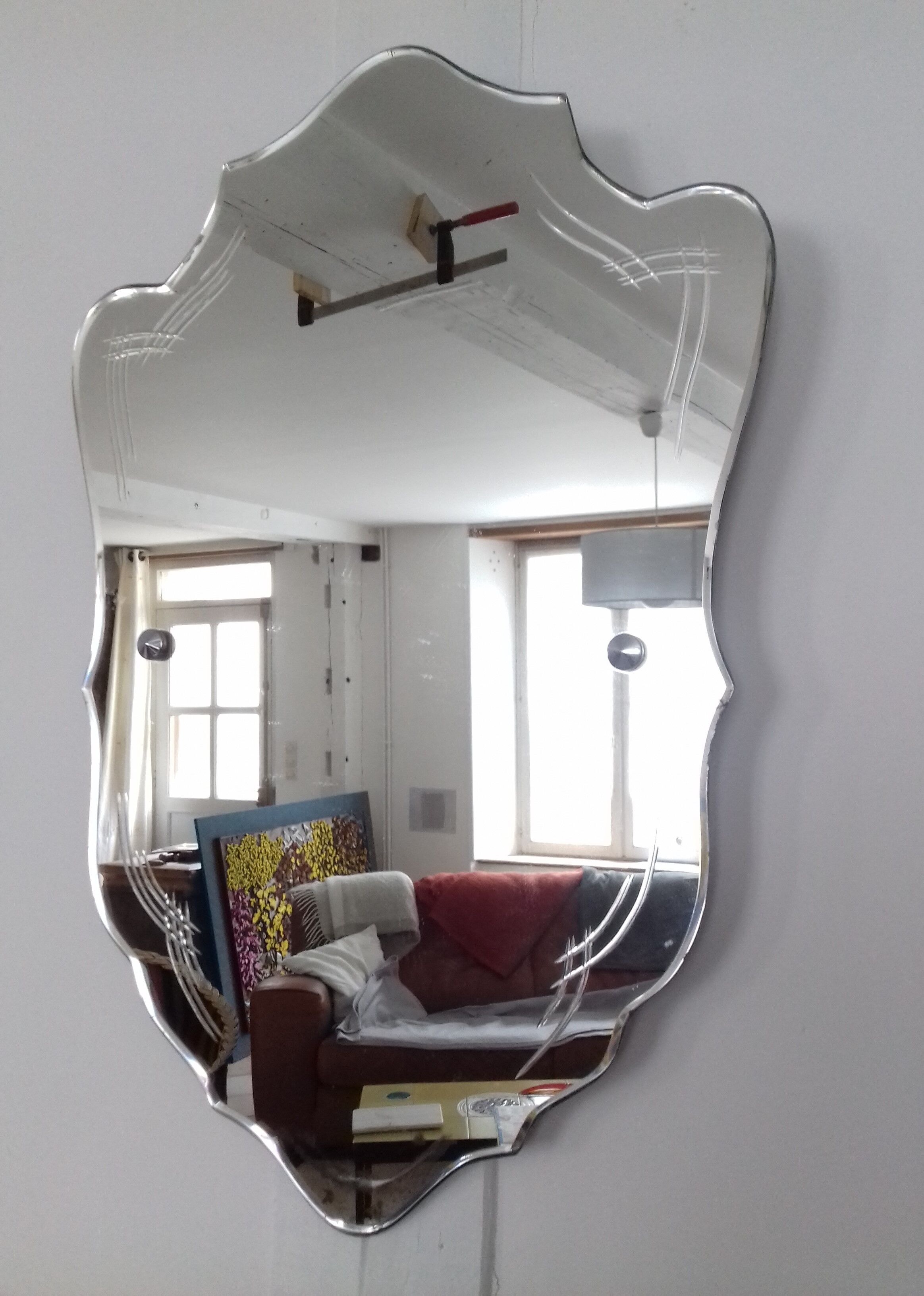 Former mirror art deco bevelled and engraved 46x68cm