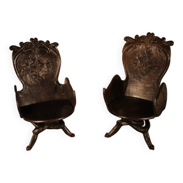 Paire de fauteuils africains