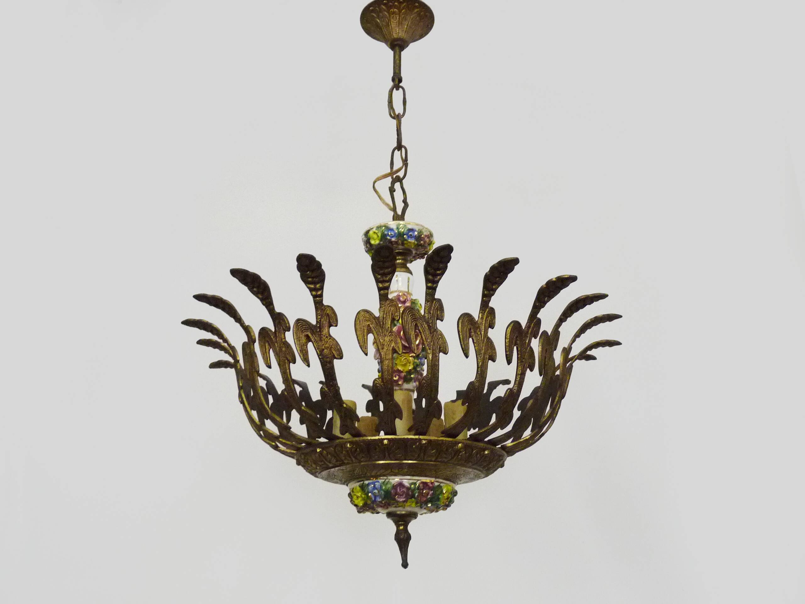 Half-basket chandelier with 5 lights in bronze and Spanish ceramic. 1960s