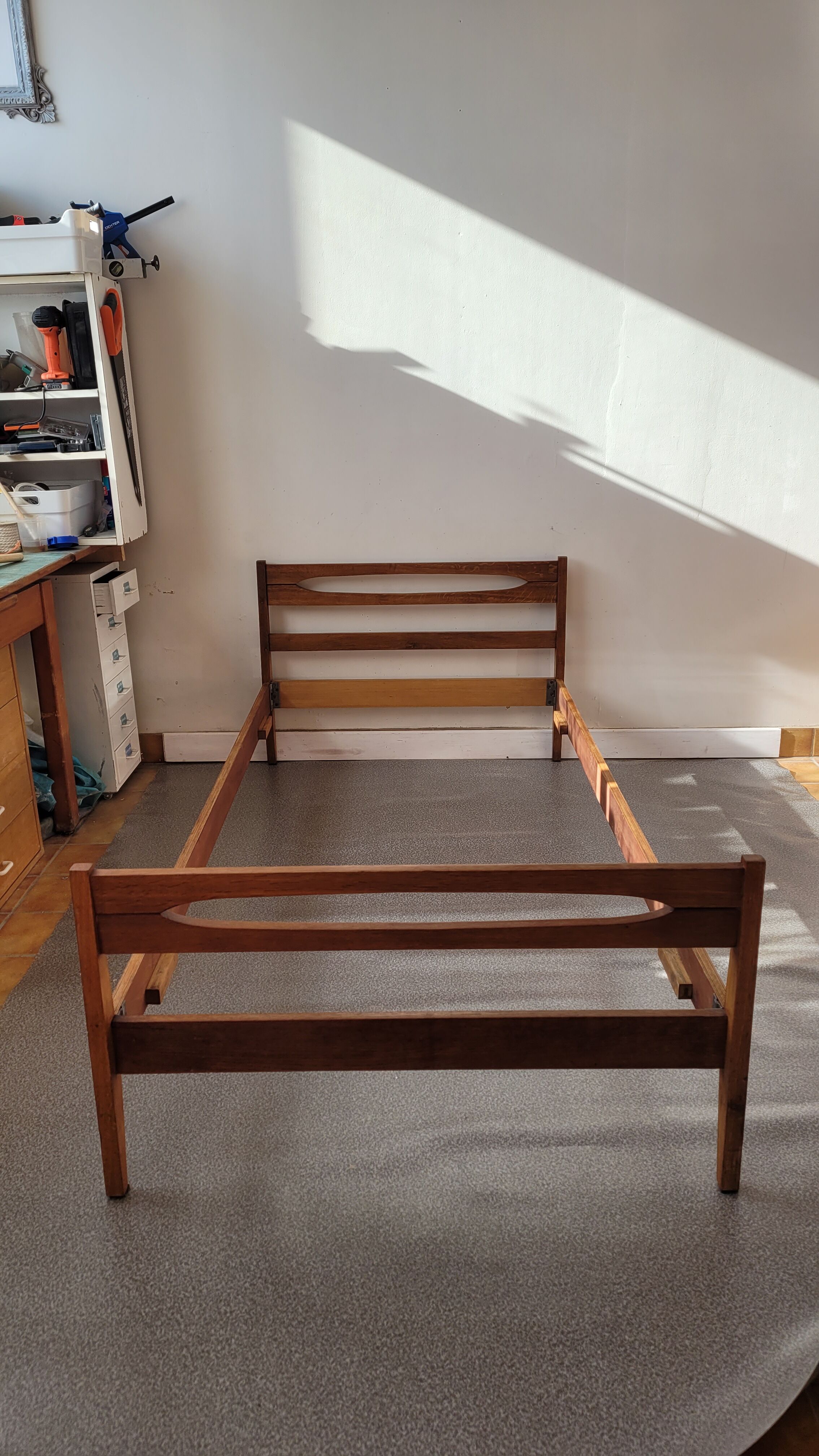 Bed scandinavian teak 1990
